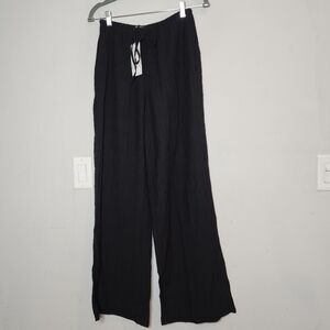 NWT Zara Stretch Waist Black Crinkle Viscose wideleg pants. Pockets.  Size XS